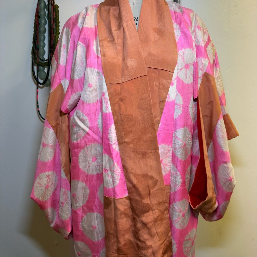 Antique silk kimono handmade tie-dyed pink white orange outside red gold inside